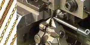 Sisma designs and manufactures machines for the jewelry industry.